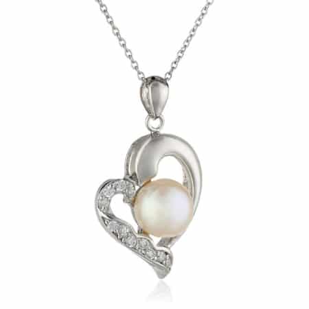 Bella Pearl Fancy Heart Necklace