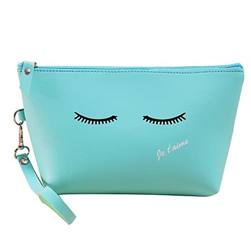 Je t'aime Eyelashes Cosmetic Pouch. Backpack essentials