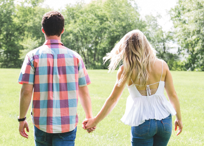 11 Cute Things to Do on Valentine's Day at Home for Couples