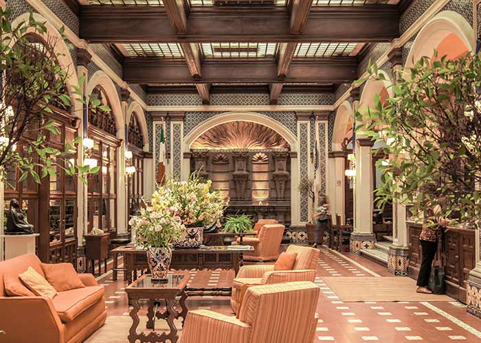 grand hotel lobby