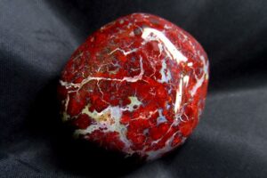 Aquarius Birthstones: 4 Gemstones of Aquarius